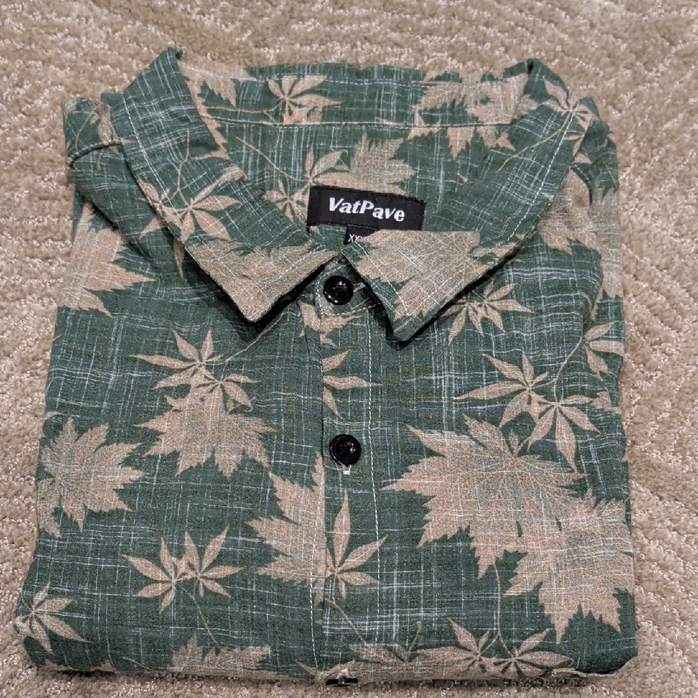 VatPave Men's Green Leaf Pattern Casual Shirt